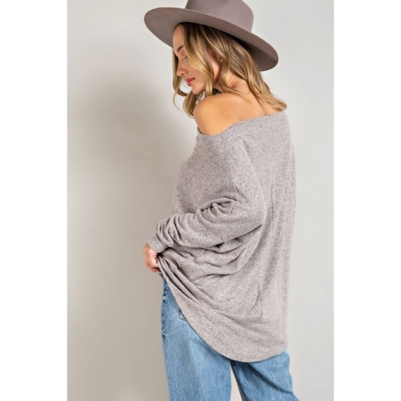 SOLD OUT Oatmeal Hacci Soft Long Sleeve Off Shoulder Tunic Dolman Knit Top - Picture 4 of 4